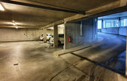 Location parking Nantes Mail Picasso rue Nathalie Lemel (44)