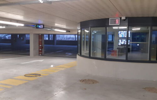 PARKING COUBERTIN